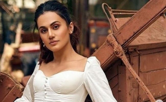 तापसी पन्‍नू को यूजर ने कह दिया ''सस्‍ती एक्‍ट्रेस'', अभिनेत्री ने दिया मुंहतोड़ जवाब