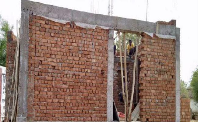 रांची : जो एचइसी की झुग्गियों में रहते हैं उन्हें पक्के घर देगी सरकार