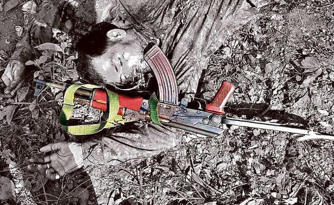 लोहरदगा-लातेहार सीमा पर मुठभेड़, जेजेएमपी के तीन उग्रवादी मारे गये, दो एके-47 बरामद