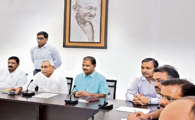 बाढ़पीड़ितों के खातों में भेजे गये 181.39 करोड़ रुपये