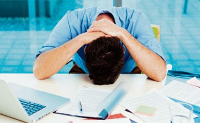 हर काम में रुकावट, पितृदोष तो नहीं! करें ये सरल उपाय