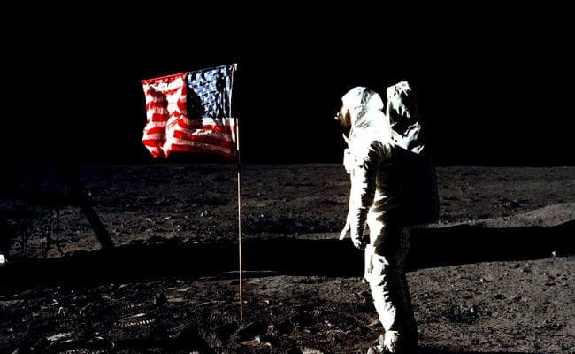 मिशन अपोलो-11 की 50वीं वर्षगांठ आज, इसी दिन चांद पर कदम रखने वाले पहले शख्स बने थे नील आर्मस्ट्रांग