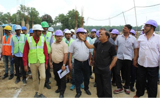 देश के सौ स्मार्ट शहरों में रांची अग्रणी पंक्ति में, समय पर काम पूरा हो रांची बनेगा नंबर वन : सीपी सिंह