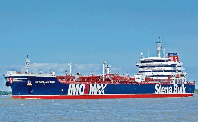 ईरान ने जब्त किया ब्रिटिश टैंकर 18 भारतीय समेत 23 क्रू मेंबर्स फंसे, ऐसे बढ़ रहा तनाव