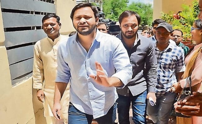 बिहार को मिले 10 हजार करोड़ का पैकेज : तेजस्वी यादव