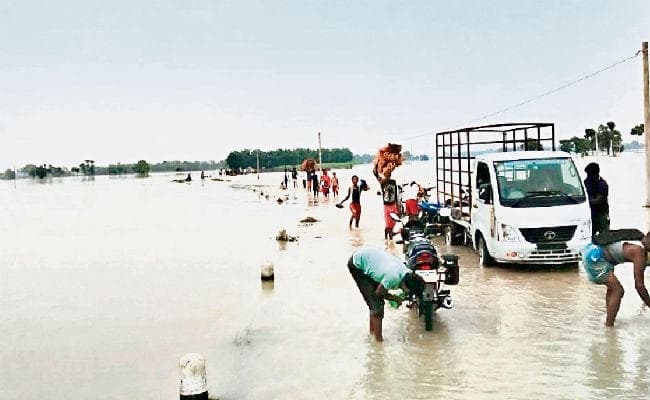 झीम नदी उफनायी, शनिवार को बाढ़ ने ली 27 की जान, पूर्णिया शहर में घुसा पानी, 25 तक स्कूल बंद