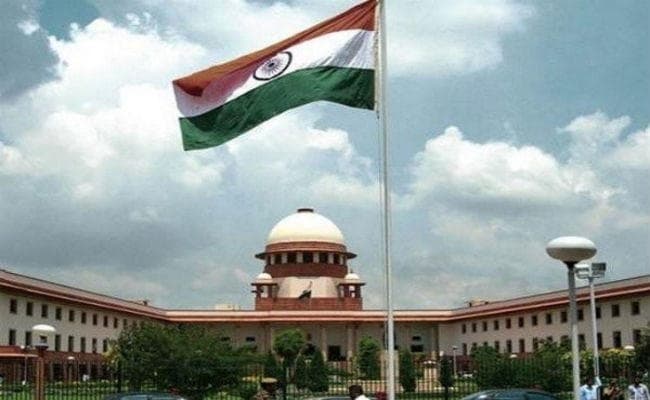 आम्रपाली केस: 42000 निवेशकों को बड़ी राहत, SC ने कहा- अधूरे प्रोजेक्ट्स पूरे करे NBCC