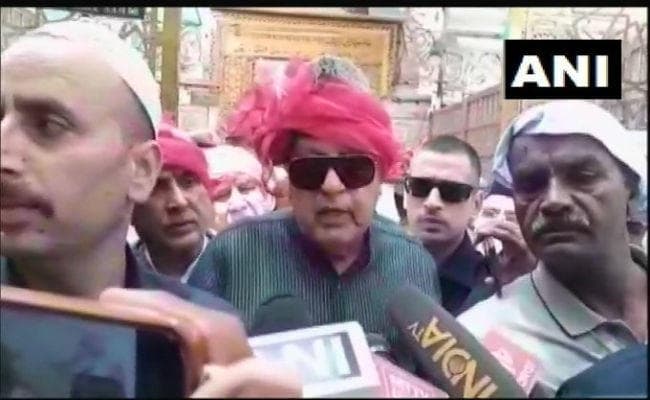 कश्मीर मसले का हल तलाशने के लिए ट्रंप से बात करना पीएम मोदी का प्रशंसनीय कदम : फारुक अब्दुल्ला