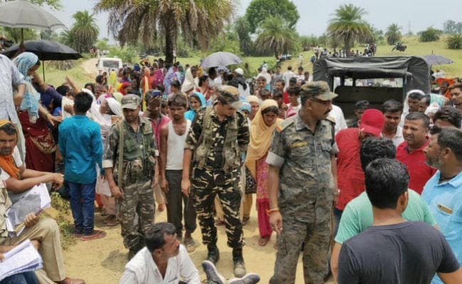 गढ़वा : बाजार करने निकले युवक को दिनदहाड़े गोलियों से भूना, मौत