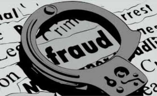 नौकरी का ऑफर दे 32, तो विज्ञापन देख 39 हजार उड़ाये