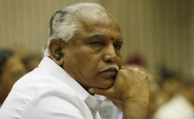 कर्नाटक : भाजपा सरकार बनाने को लेकर बेताब नहीं, बढ़ा येदियुरप्पा का इंतजार