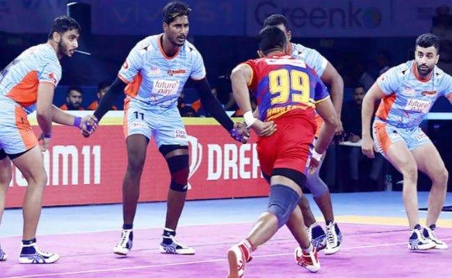 प्रो कबड्डी लीग : बंगाल वारियर्स ने यूपी योद्धा को हराया