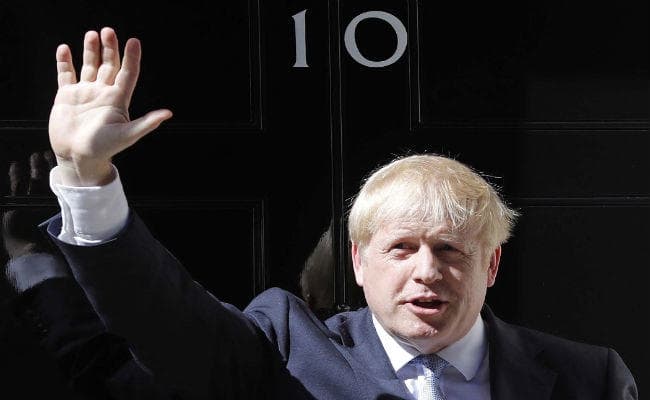 ब्रिटेन : बोरिस जॉनसन ने संभाली PM पद की कमान, बोले - ब्रेक्जिट समझौते पर ‘किंतु, परंतु'' नहीं