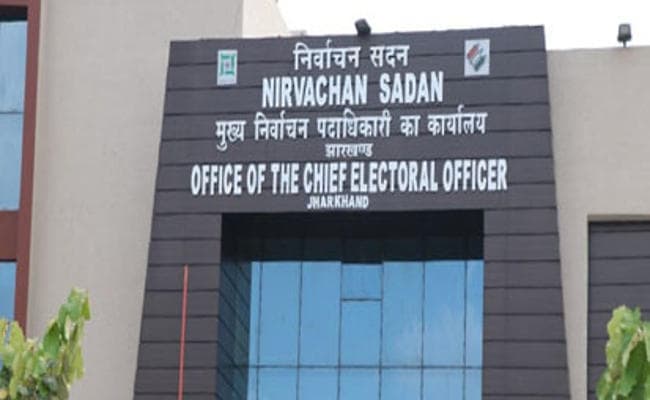 झारखंड के मुख्य निर्वाचन पदाधिकारी शैलेश कुमार सिंह का इस्तीफा, एक पखवाड़े में दो CEO बदले!