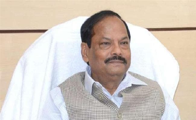 जंगली हाथियों के कारण मारे गए लोगों के बच्चों का सरकारी स्कूल में नामांकन हो: रघुवर दास