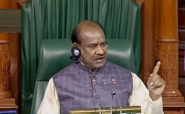 कांग्रेस, जदयू और टीएमसी के वाकआउट के बीच ट्रिपल तलाक बिल लोकसभा से पारित