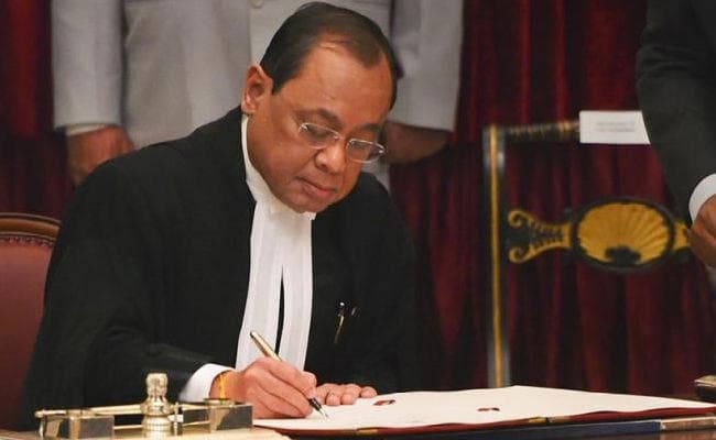 सुप्रीम कोर्ट की रजिस्ट्री में गड़बड़ी से चीफ जस्टिस नाराज