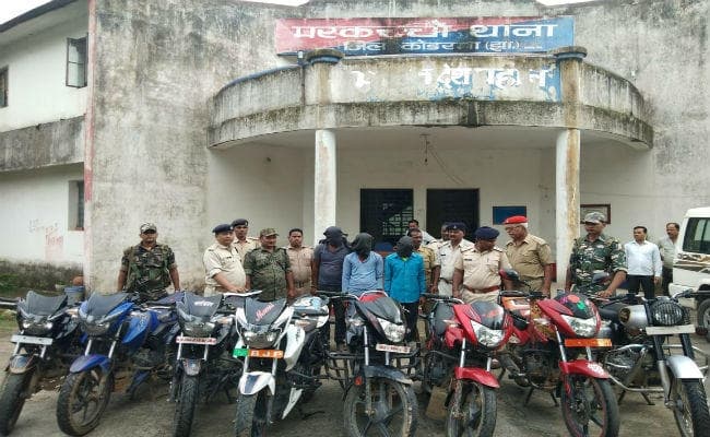 मरकच्चो में बाइक चोर गिरोह का भांडाफोड़, तीन सदस्य गिरफ्तार