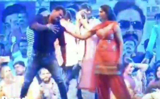 खेसारी लाल यादव संग सपना चौधरी का धमाकेदार डांस... VIDEO