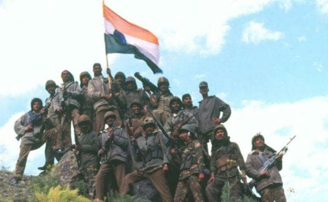 कारगिल विजय दिवसः राष्ट्रपति और प्रधानमंत्री सहित अन्य नेताओं  ने योद्धाओं के किया नमन