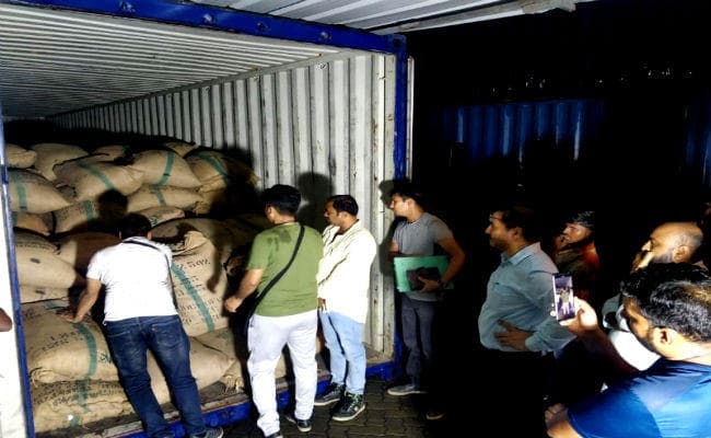 नशे की गिरफ्त में हिन्दुस्तान! पुलिस ने बरामद की 1320 करोड़ रुपये की हेरोइन