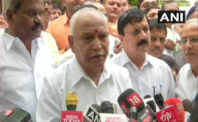कर्नाटक में एक बार फिर येदियुरप्पा सरकार, आज शाम छह बजे लेंगे मुख्यमंत्री पद की शपथ