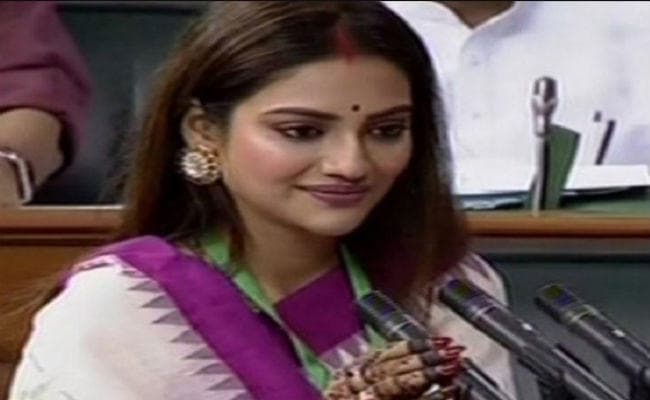 हिंसक भीड़ ने राम के नाम को हिंसा के नारे में बदला : नुसरत जहां