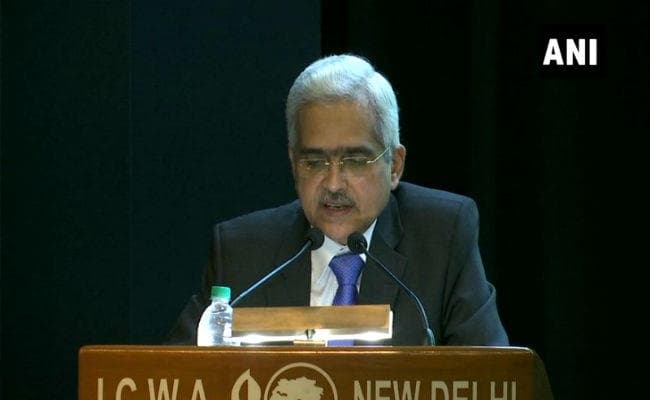 वैश्विक अर्थव्यवस्था नये और अनिश्चित दौर की ओर- शक्तिकांत दास