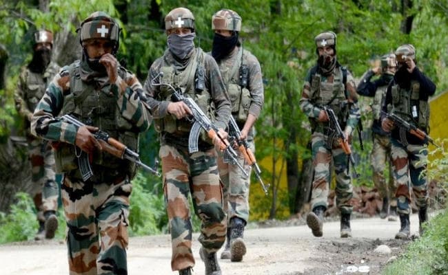 छत्तीसगढ़ : सुरक्षा बलों के साथ मुठभेड़ में 7 नक्सली ढेर, बड़ी संख्या में हथियार बरामद