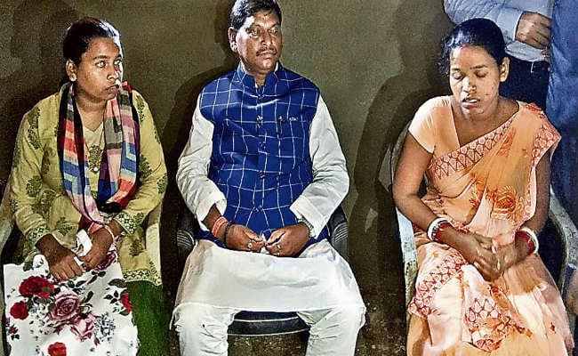 मागो मुंडा हत्याकांड : घटना के पीछे के कारणों को प्रशासन ठीक से जांच कर सामने लाये : अर्जुन मुंडा