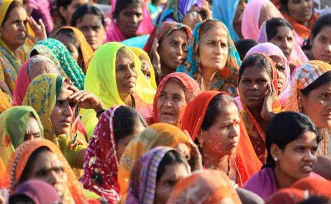 पटना : महिलाओं से जुड़ी योजनाओं के बजट में पांच सालों में साढ़े पांच फीसदी की वृद्धि