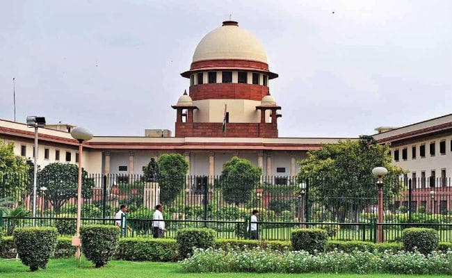 कर्नाटक विधानसभा से अयोग्य घोषित कांग्रेस के बागी नेता पहुंचे सुप्रीम कोर्ट