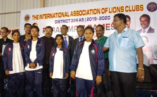 नेशनल सिटींग वॉलीबॉल चैंपियनशिप में झारखंड की दिव्यांग महिला टीम ने जीता कांस्य