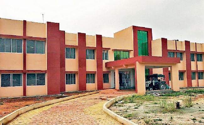 रांची : मेसो अस्पताल में उपकरण नहीं, भवन भी जर्जर