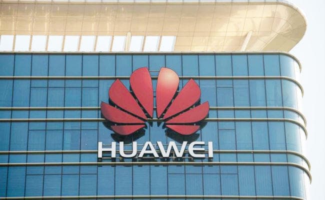 अमेरिका के प्रतिबंधों के बावजूद हुआवेई की आमदनी में हुई बढ़ोतरी