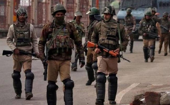 ''जम्मू-कश्मीर में सैनिकों की तैनाती का 35-ए से कोई लेना देना नहीं''