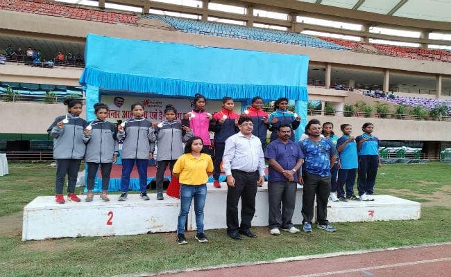 अंतर आवासीय डे-बोर्डिंग एथलेटिक्स : 400 मीटर दौड़ में रांची का दबदबा