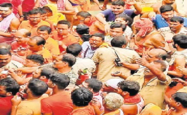 श्रावणी मेले का 14वां दिन.1.58 लाख कांवरियों ने किया बाबा बैद्यनाथ को जलार्पण