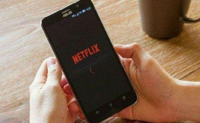 मोबाइल यूजर्स के लिए नेटफ्लिक्स का प्लान हुआ सस्ता, जानें