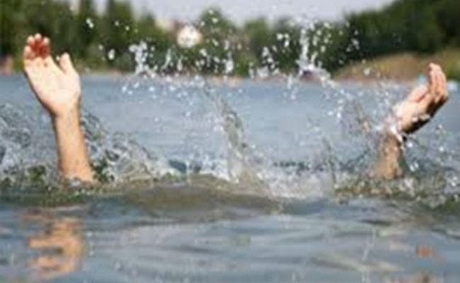 रांची : ब्वॉय फ्रेंड से झगड़ा कर बड़ा तालाब में कूदी युवती