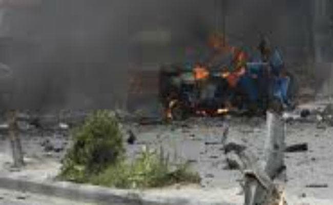 पाकिस्तान में पुलिस की गाड़ी को निशाना बनाकर किया गया धमाका, पांच की गयी जान