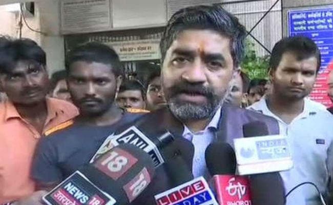 उन्नाव गैंगरेप पीड़िता और वकील की हालत में सुधार नहीं, अभी भी वेंटीलेटर पर