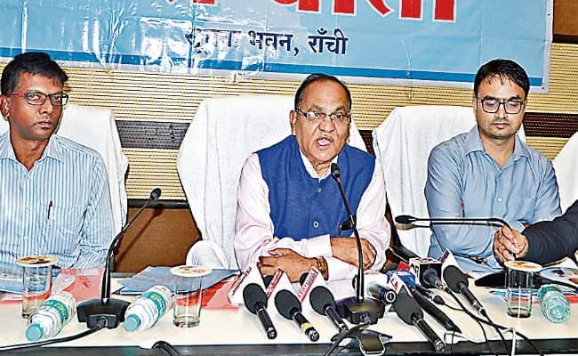 रांची : राजधानी में सिटी बस चलाने के लिए नहीं मिल रहा ऑपरेटर : सीपी सिंह