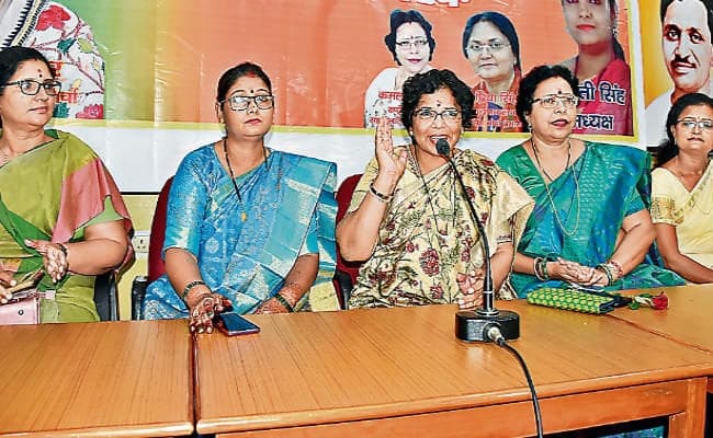 रांची :रक्षा बंधन के बहाने आधी आबादी को जोड़ने की तैयारी, मुख्यमंत्री के लिए जमा की जायेंगी पांच लाख राखियां