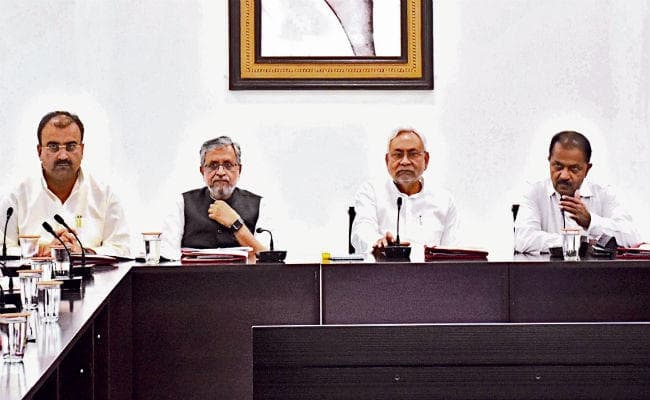 पटना : 31 अगस्त तक सभी योजनाओं से जोड़े जायेंगे एइएस से पीड़ित परिवार