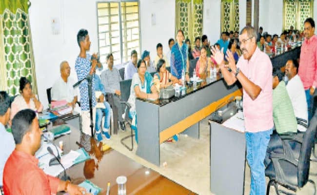 नगर निगम बोर्ड की बैठक : हंगामे के बीच 188 करोड़ का बजट पास