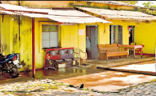 कई थानाें में सुविधाएं नाकाफी, मुंशी के कार्यालय में रखे जाते हैं अभियुक्त