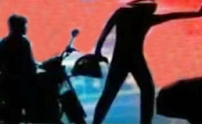 कुजू में दिन दहाड़े 46 हजार रुपये की लूट, बाइकर्स गैंग ने दिया घटना को अंजाम