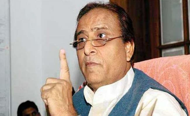 ED ने आजम खान के खिलाफ Money laundering का मामला दर्ज किया