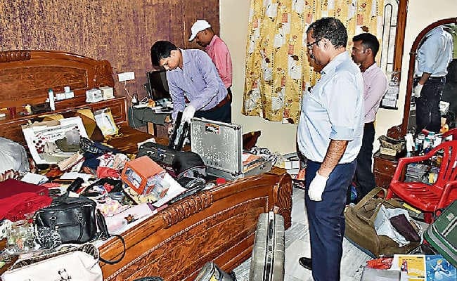 रांची : कांवरिया बन कर लूट ले गये चार लाख नकद व चार लाख के गहने